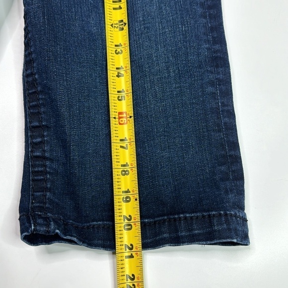 KUT Dark Wash Bermuda Denim Shorts Size 8 - Picture 4 of 8